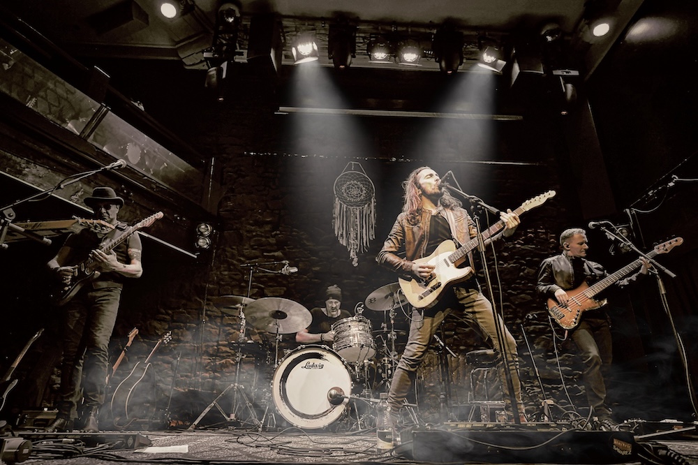 Circle of Mud en concert